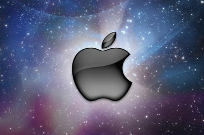 Apple заняла первое место в мире по капитализации, обогнав Alphabet