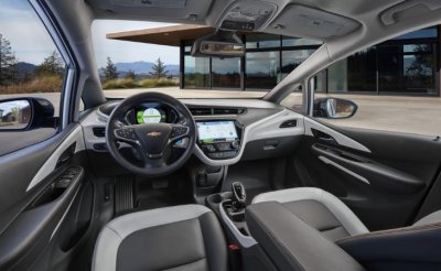 Серийный электромобиль Chevrolet Bolt презентовали в Лас-Вегасе