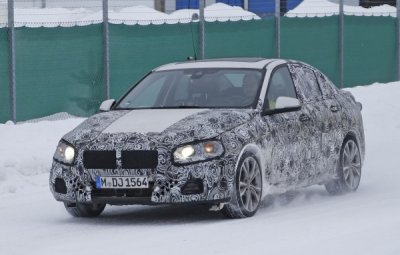 В интернете появились новые шпионские фото BMW 1-Series Sedan