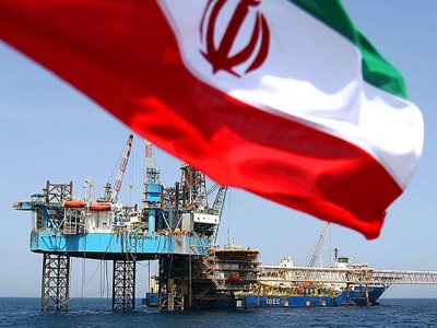 Объем экспорта иранской нефти превысил 2 млн баррелей в сутки