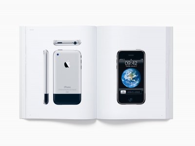 Apple выпустила собственную бумажную книгу за 300 долларов
