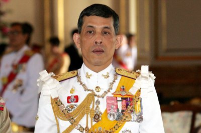 Маха Вачиралонгкорн официально провозглашен новым королем Таиланда