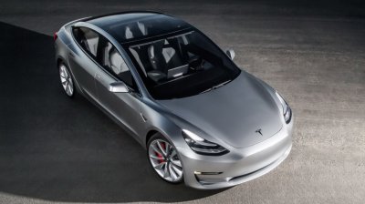 Стартует производство самой дешевой Tesla Model 3&#8205;