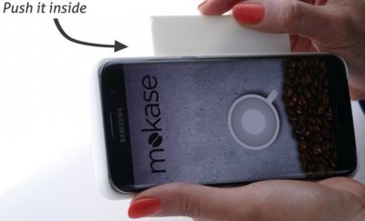 Итальянцы создали чехол для смартфона с кофемашиной