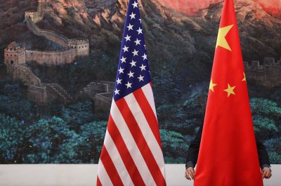 США хотят убедить Китай прекратить поставки нефти в КНДР