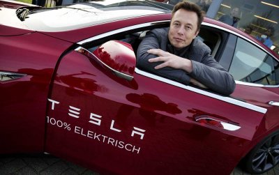 Илон Маск: Беспилотная Tesla проедет через все США за 3-6 месяцев 