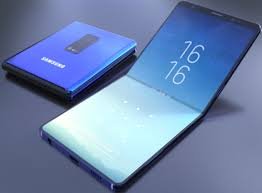 Samsung намерена первой в мире начать выпуск складных смартфонов