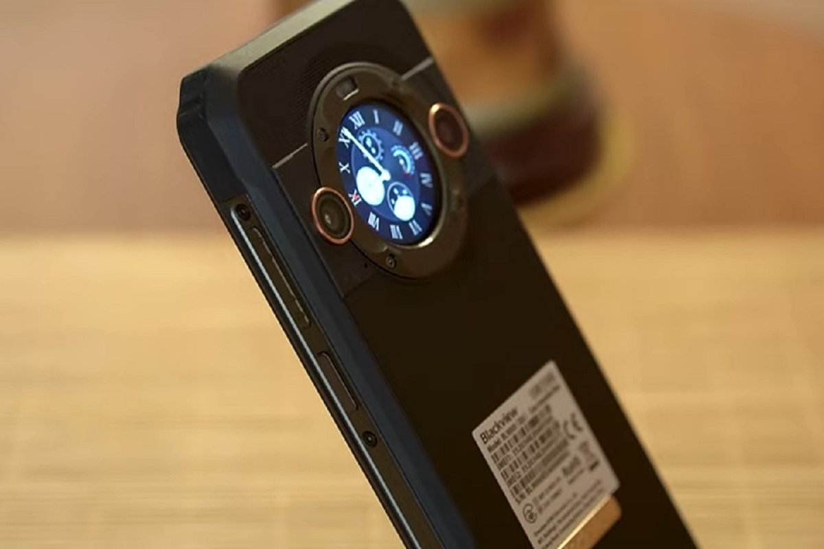 Blackview провела премьеру неубиваемого смартфона BL9000 Pro с тепловизором