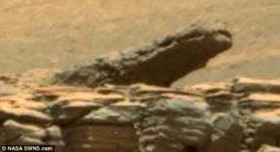 Марсоход Curiosity сфотографировал гигантского крокодила на Марсе
