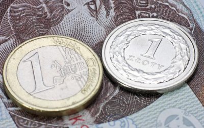 Польша не будет переходить на евро
