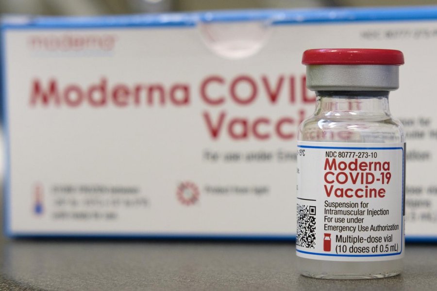 Дания и Швеция нашли угрозу в американской вакцине Moderna