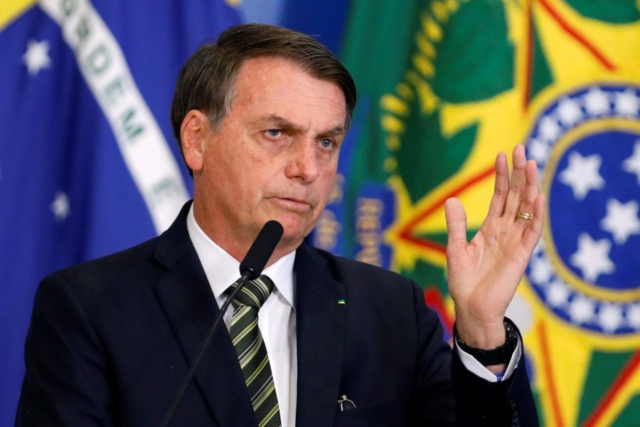 Президент Бразилии заявил, что скорее проиграет выборы, чем одобрит вакцинацию детей
