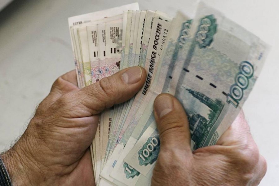 С 1 февраля пожилым гражданам в России увеличат ЕДВ и НСУ до 4 тыс. рублей
