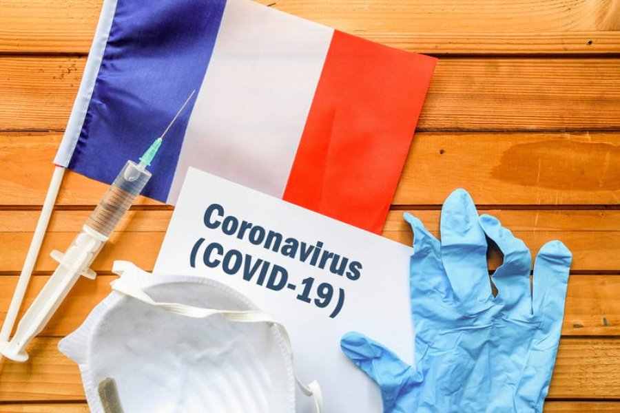 Суд во Франции признал вакцинацию от коронавируса сознательным экспериментом