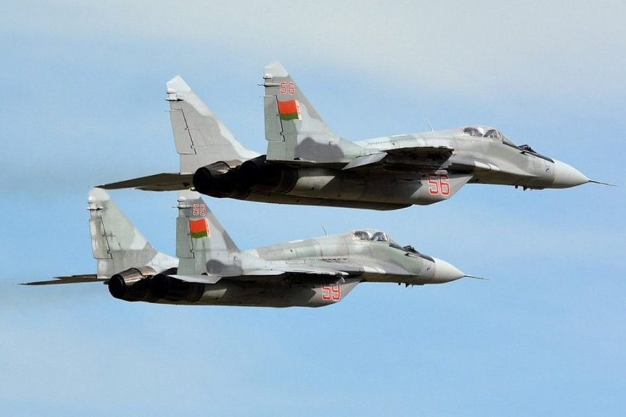 В Киеве заявили о вторжении трех истребителей ВВС Республики Беларусь