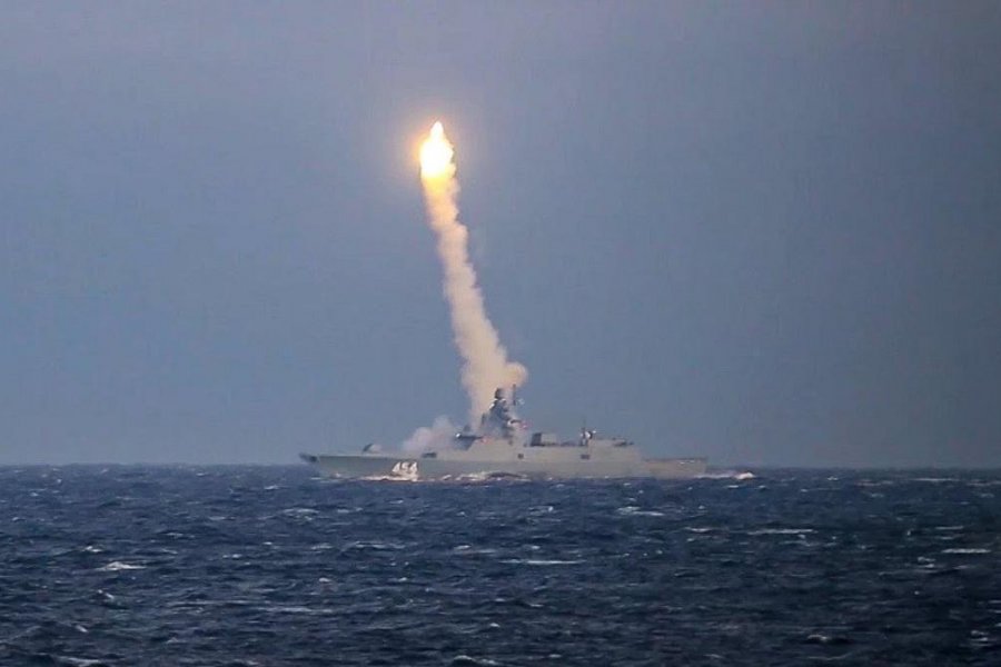 Sun: запуск  российской ракеты «Циркон» испугал Запад