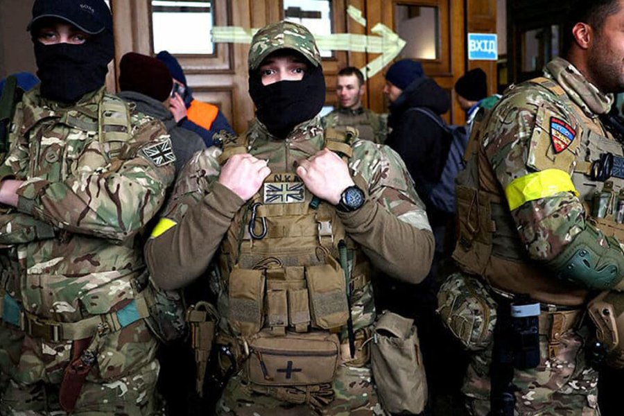 Политолог Самойлов рассказал, что произойдет при задержании западных инструкторов НАТО в Мариуполе