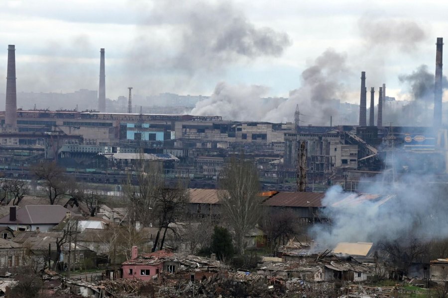 Штурмующие завод «Азовсталь» ВС РФ сообщили о резкой смене тактики военных ВСУ