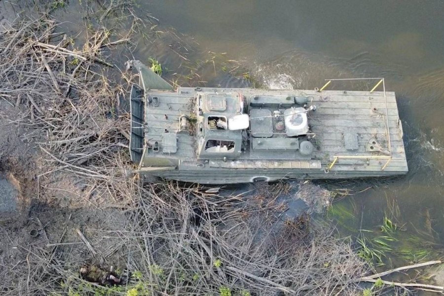 Танковая и мотострелковая роты уничтожены во время переправы через реку