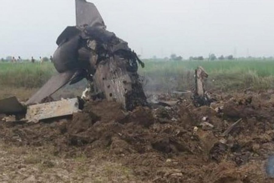 На Украине в Харьковской области разбился неизвестный истребитель
