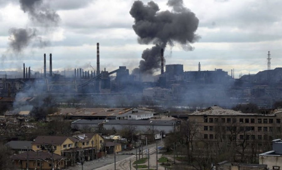 Военные сил ВС из РФ сообщили о начале штурма завода «Азовсталь» с танками и пехотой