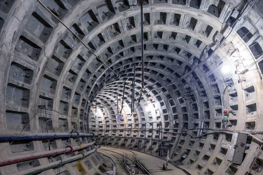 На строительство Санкт-Петербургского метро выделят кредит в размере 8 миллиардов рублей