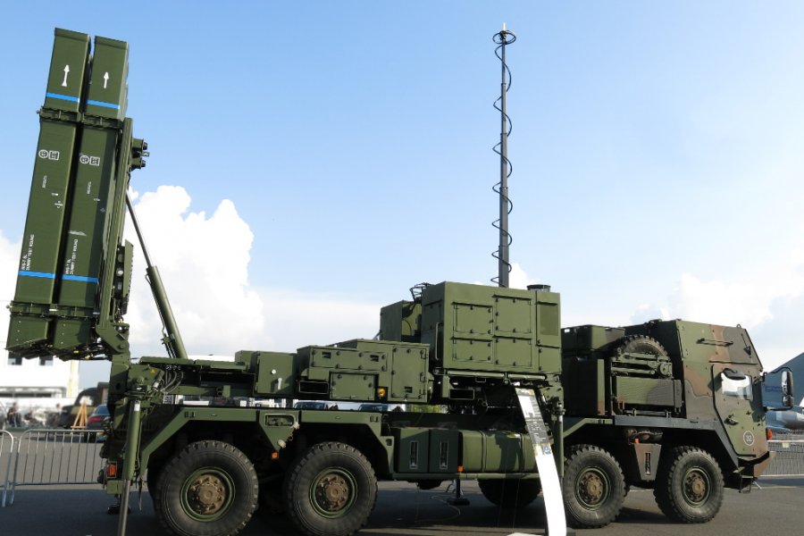 Германия поставит Украине комплексы ПВО IRIS-T