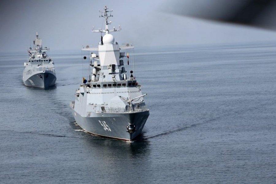 Два российских корабля, несущих 16 «Калибров», появились у побережья Румынии