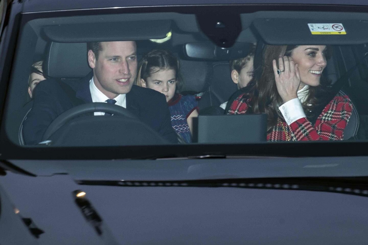 Кейт Миддлтон и принц Уильям сели в вертолет и улетели из Лондона – что случилось