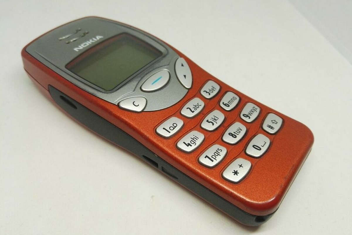 Nokia 3210 возвращается спустя 25 лет с современными обновлениями