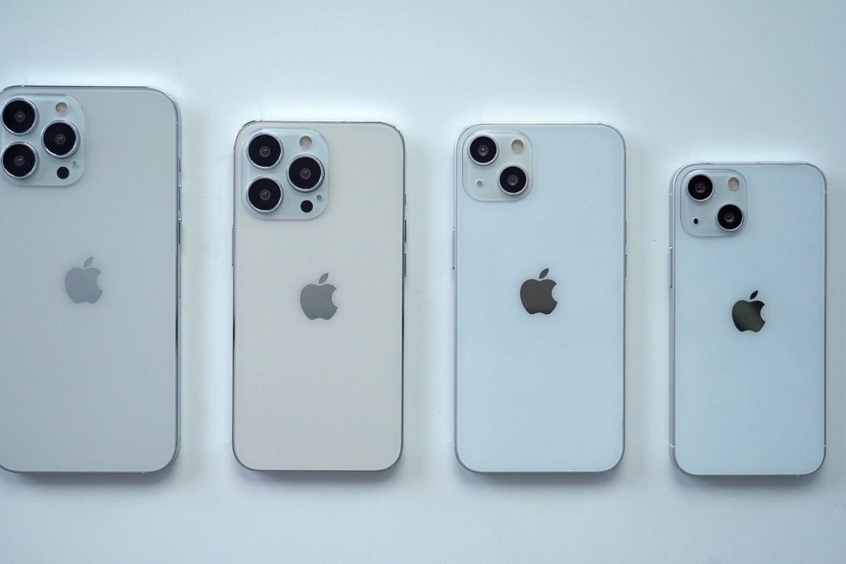 Россиянам рассказали, какие 3 модели iPhone выгодно купить в 2024 году