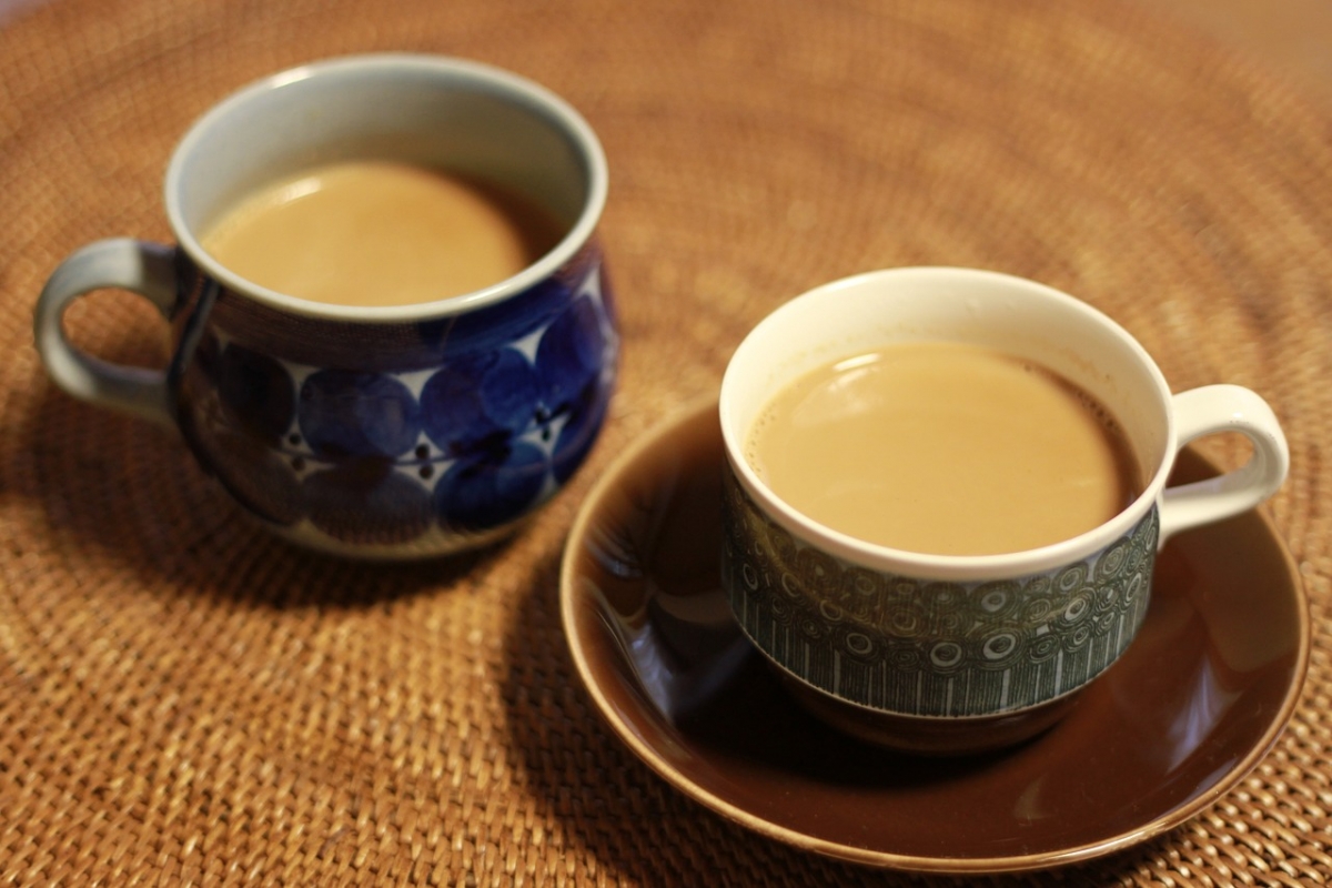 Врач Шмелёва объяснила, почему чай с молоком опасен для здоровья